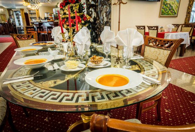 Elegant Lux Bansko - Food and dining